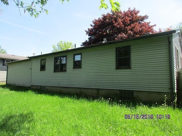 2nd image of 40 Circle View Dr