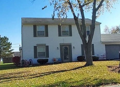 2nd image of 1703 Woodhurst Dr