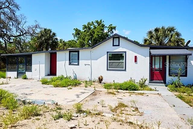 3917 E Hanna Ave — Photo 1