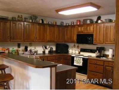 5th image of 219 Gerties Ln