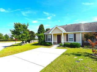 105 Bonhomme Cir, Lexington, SC 29072