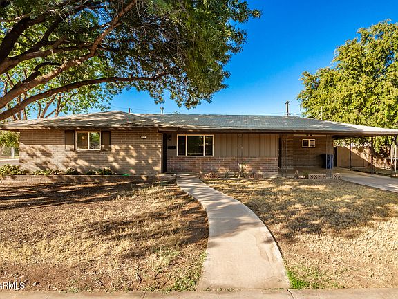 2nd image of 322 E LA DIOSA Drive