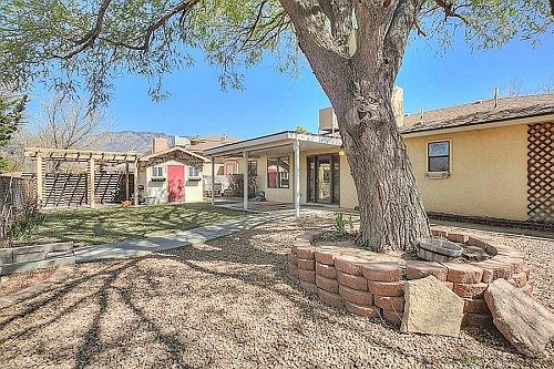 5th image of 5409 Camino Sandia NE