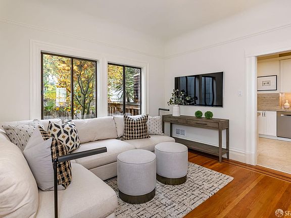 5th image of 18 Eureka Street