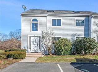 28 Valley Run Dr #28, Cromwell, CT 06416