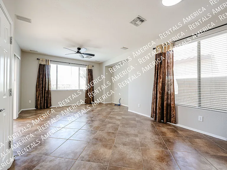 3751 W Desert Creek Ln — Photo 17