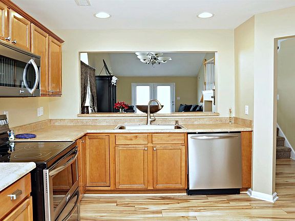 3rd image of 1676 Atoma Dr