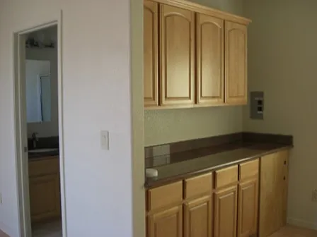 2557 Bergman Ct — Photo 3