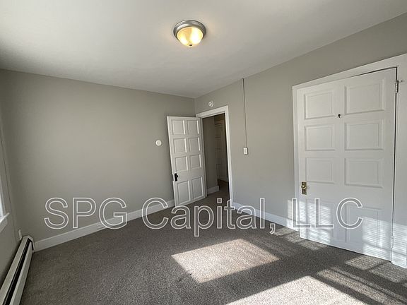 5th image of 51 Chambersburg St #3