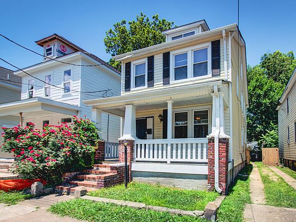 2nd image of 740 A Ave