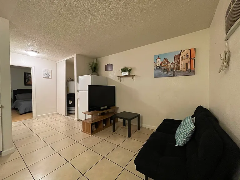 1845 Harding St #2 — Photo 9