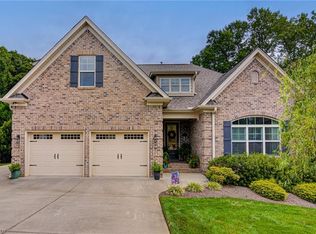 4336 Barrington Oaks Ct, Clemmons, NC 27012