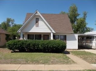 911 E Walnut St, Altus, OK 73521