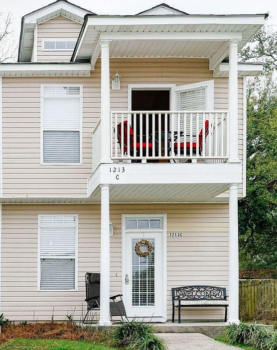1st image of 1213 Century Oaks Dr APT C
