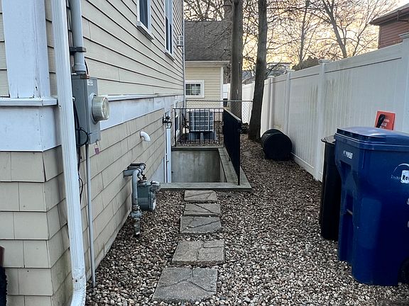 2nd image of 47 Constance Rd