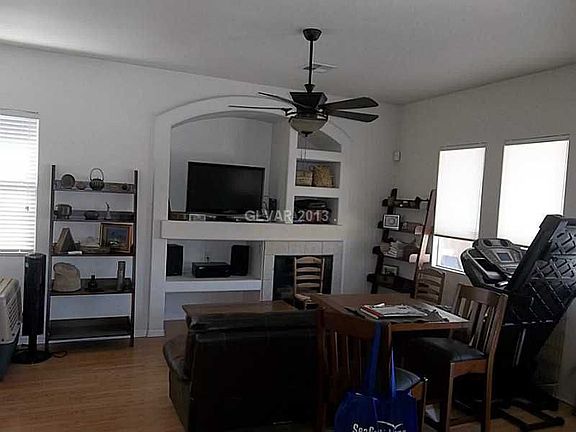 2nd image of 213 Kyland Cove Ave