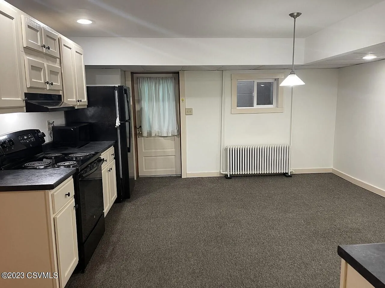 1 bed, 575 sqft, $900 — Photo 2