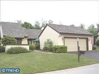 12 Horsetrail Ln photo 1
