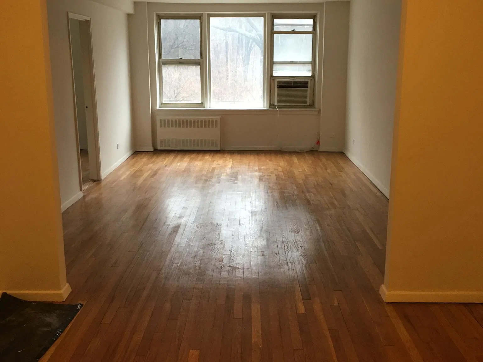 2 bed, 1200 sqft, $1,850 — Photo 1