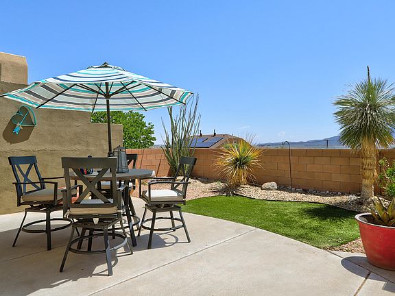 3rd image of 11004 Gladiolas Pl NW