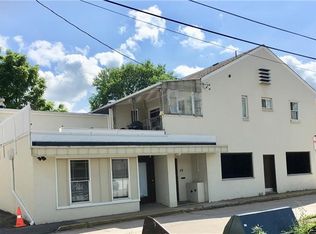 20 S Haft St, Houston, PA
