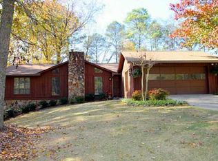 2780 Windridge Dr, Acworth, GA 30102