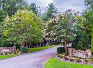 Turning Leaf Dr, Mount Airy, NC 27030