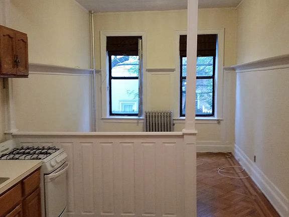 4th image of 374 State St #4R