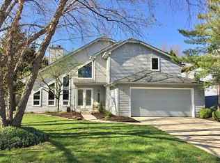 2630 Carriage Ct, Aurora, IL 60504