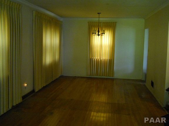 4th image of 2715 N North St