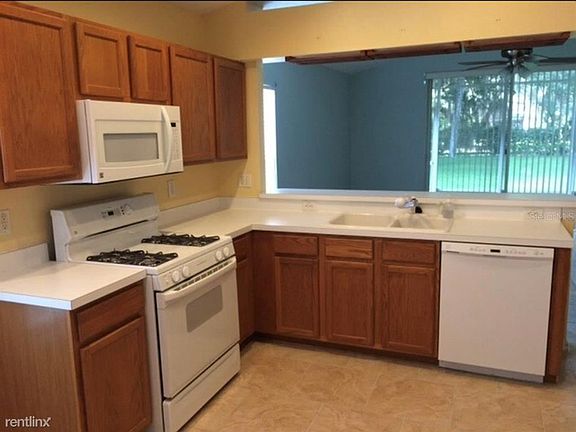 4th image of 629R Somerstone Dr