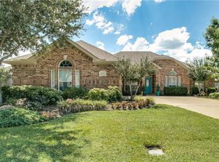 3904 Regal Oaks Dr, Arlington, TX 76001