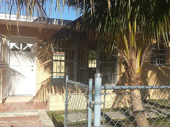 3rd image of 2801 NW 169th Ter