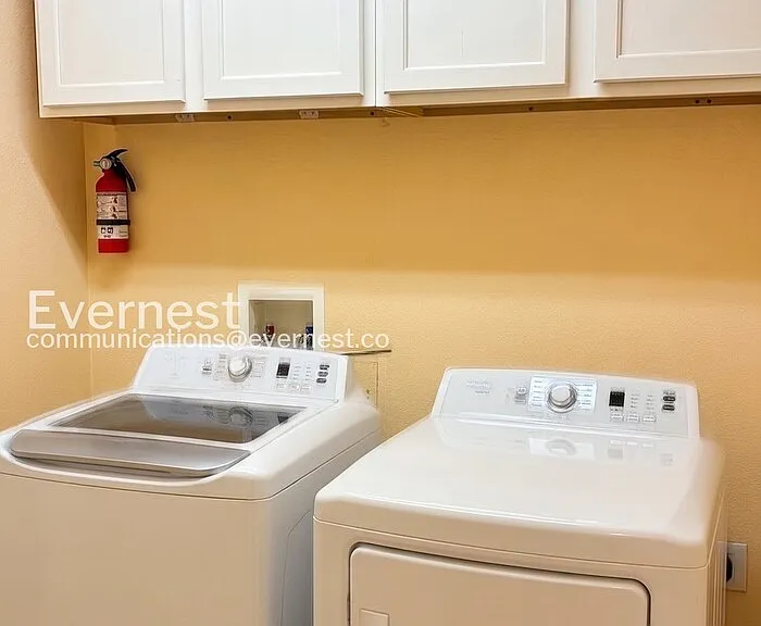 1121 Fenwick Dr — Photo 22