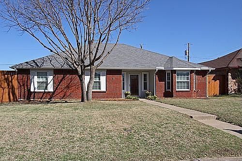 1st image of 7163 Penshire Dr