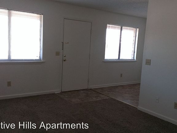 4th image of 4422 Torrance Dr NW APT 10