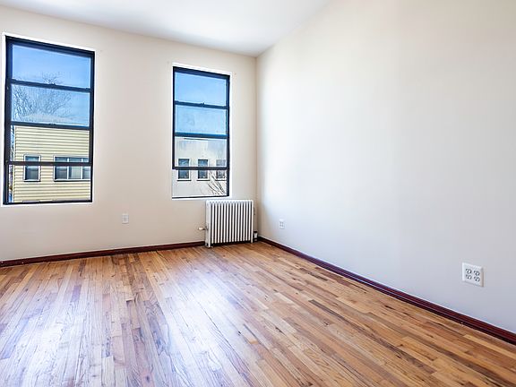 4th image of 178 Nassau Ave APT 3L