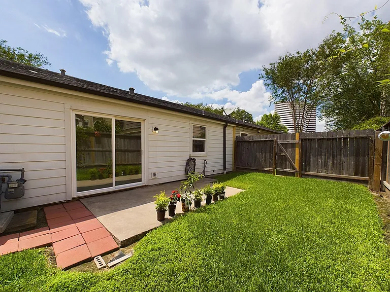 5627 Winsome Ln — Photo 26