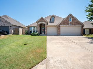 19610 E 49th Pl S, Broken Arrow, OK 74014
