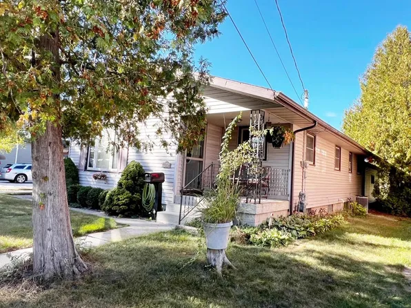 1008 16th STREET, Two Rivers, WI 54241