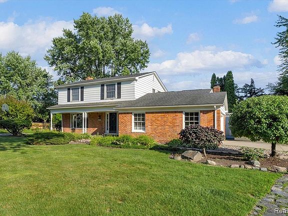 2nd image of 4158 Cherrywood Dr