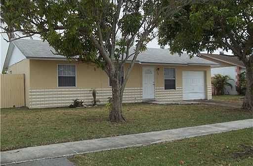 1st image of 8120 SW 7th Ct