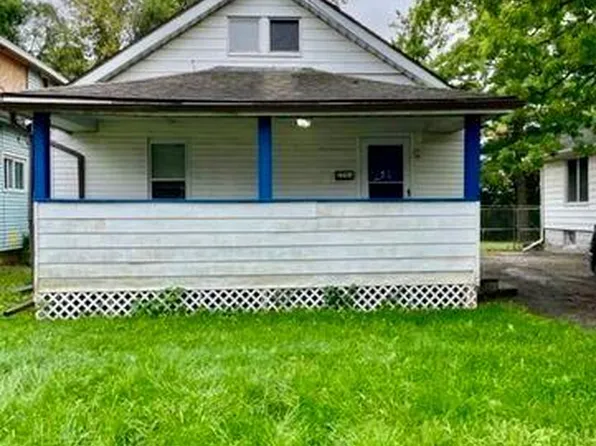 2741 Brown St, Flint, MI 48503