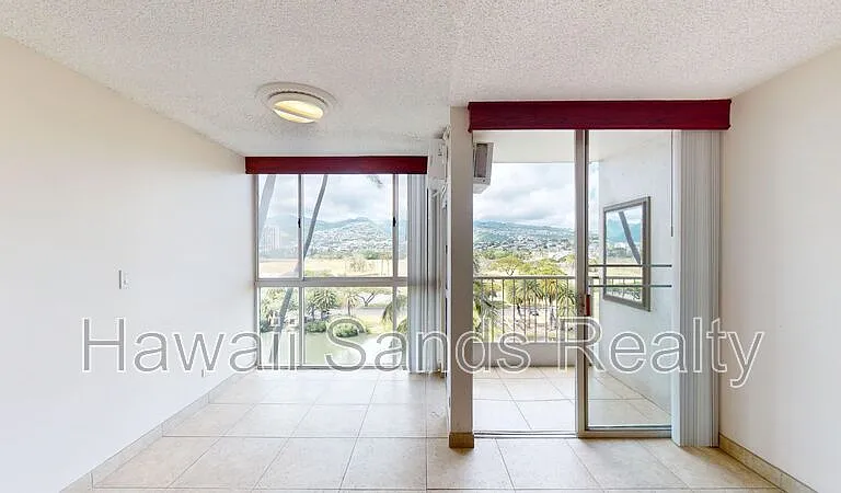 2611 Ala Wai Blvd #801 — Photo 3