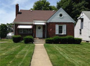 949 Bechtol Ave, Sharon, PA