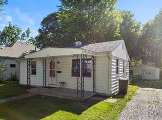 112 S Poplar St, Urbana, IL