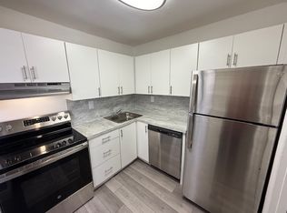 240 SW 56th Ave #201, Pompano Beach, FL 33068