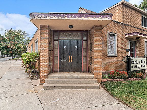 2nd image of 1401 Quarry Ave NW