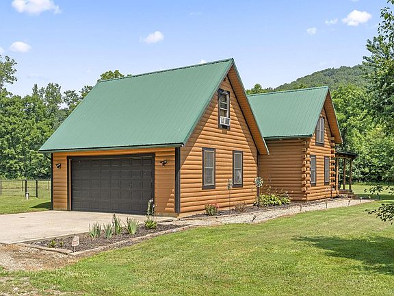 2nd image of 4073 Turkey Ridge Rd