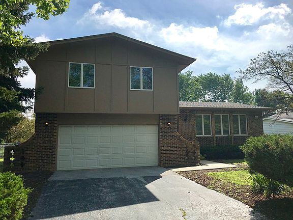 2nd image of 22613 Imperial Dr